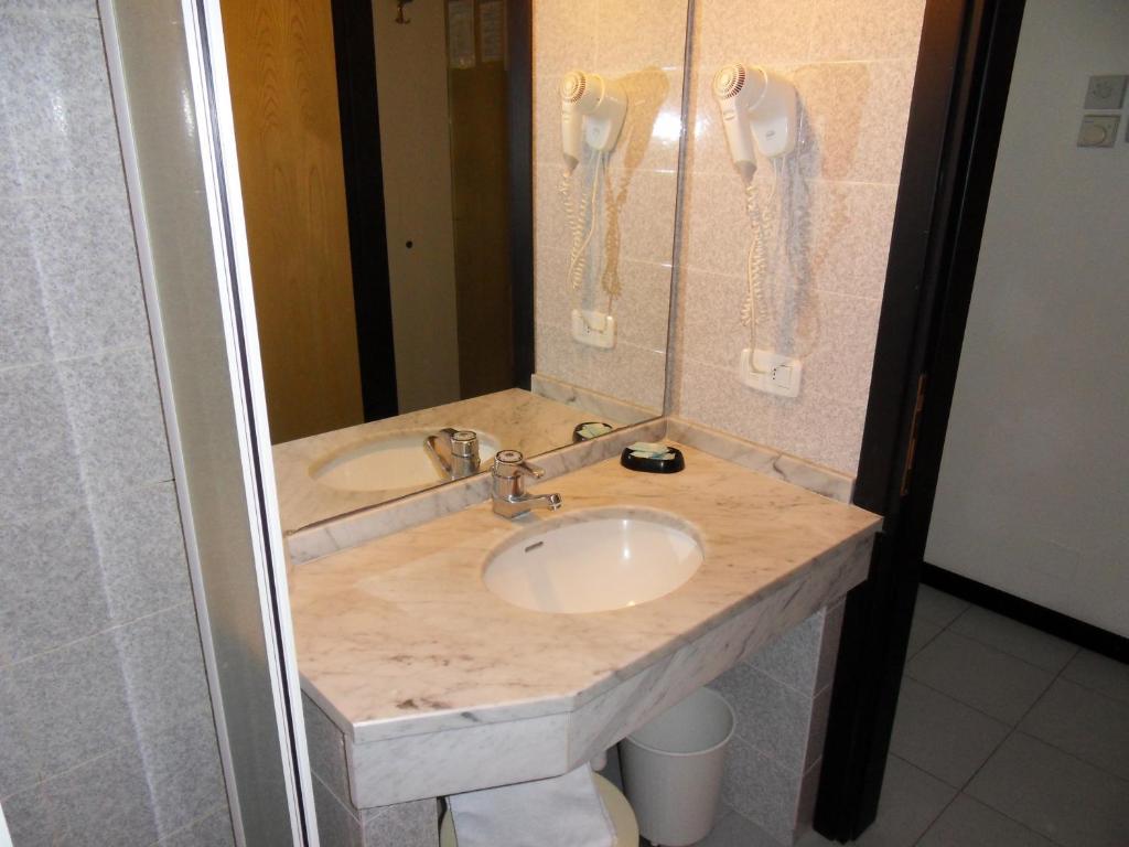 Hotel Aurora Castiglione della Pescaia Habitación foto