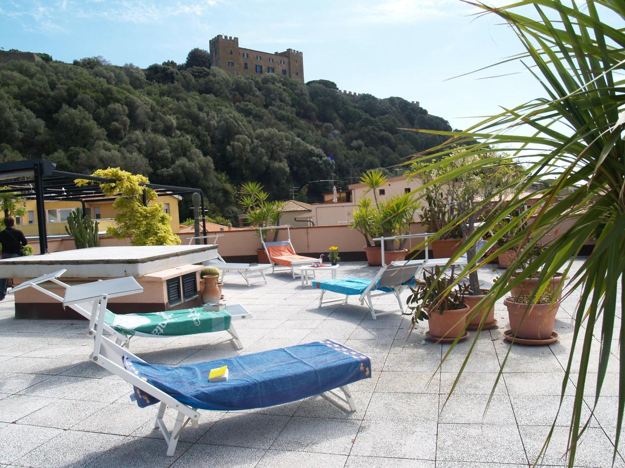 Hotel Aurora Castiglione della Pescaia Exterior foto